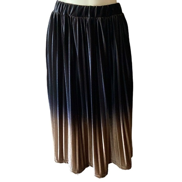 Fab’rik Navy Blue & Gold Ombré Pleated Velvet Above The Knee A-line Size Large - Picture 1 of 7